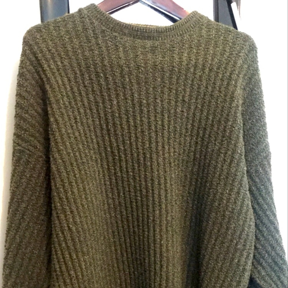{Bill Blass} Vintage Sweater